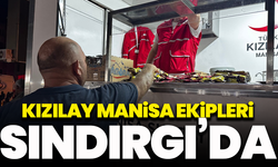 Kızılay Manisa ekipleri Sındırgı’da depremzedelere sıcak yemek ulaştırıyor