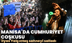 Manisa’da Cumhuriyet coşkusu: İlyas Yalçıntaş sahneyi salladı