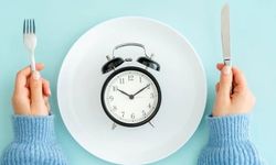 Sadece kilo vermek değil, genç kalmak da mümkün: Aralıklı orucun 5 mucizesi