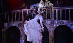 Manisa Şehir Tiyatrosu, Shakespeare’in ölümsüz aşkını sahneye taşıyor