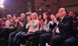 Başkan Dutlulu, "Romeo ve Juliet" Gösterisini Manisalılarla Birlikte İzledi