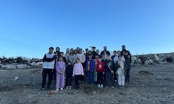 Manisa’da Anlamlı Etkinlik: Cevher Derneği Öğrencileri Yangın Bölgesine Umut Ekti