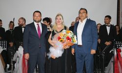 Manisa’da sağlık çalışanlarına Türk Sanat Müziği morali