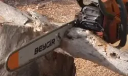 Manisa’da kışa sıcak destek: Belediyeden vatandaşa odun yağıyor!