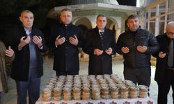 Miraç Kandili’nde Şehzadeler’de helva ikramı