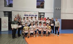 Okul sporları voleybol gençler (A) grup müsabakaları Manisa’da tamamlandı
