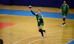 Manisa BBSK Kadın Hentbol Takımı Evinde Şov Yaptı