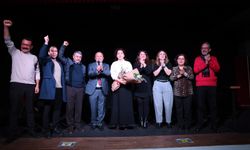 Rosa Luxemburg Yunusemre’de Tiyatroseverlerle Buluştu