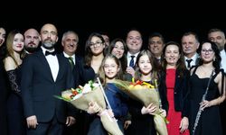 Büyükşehir’in Gençlik Senfoni Orkestrası İlk Konserinde Devleşti