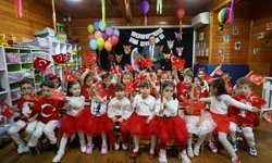 Başkan Balaban Miniklerin Bayramını Kutladı