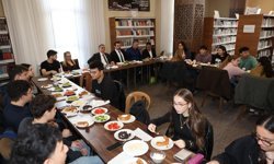 Başkan Şimşek, YKS’ye Hazırlanan Gençlerle Kahvaltıda Buluştu