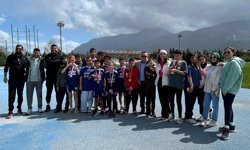 Manisa’da özel sporculardan anlamlı yarış