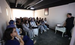 Yunusemre’de Öğrencilere ‘Sınav Kaygısı Yönetimi’ Semineri