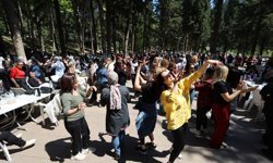 Yunusemreli Kadınlar Hıdırellez Ve Anneler Gününü Kutladı