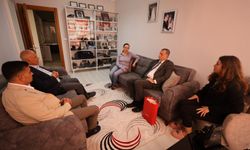 Başkan Balaban Anneler Günü’nde Şehit Ailelerini Ziyaret Etti