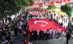 Manisa’da 19 Mayıs Coşkusu Zirveye Ulaştı: Fener Alayı, Ozbi Konseri ve 300 Dronluk Gösteri Büyüledi