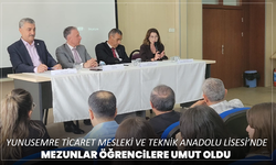 Yunusemre Ticaret Mesleki ve Teknik Anadolu Lisesi’nde Mezunlar Öğrencilere Umut Oldu