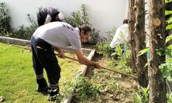 Şehzadeler’de park ve yeşil alanlara bakım