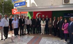 Şenol Sunat Kahveci Esnafıyla Buluştu: “Esnafımız Ayakta Kalma Mücadelesi Veriyor”