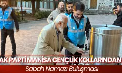 AK Parti Manisa Gençlik Kollarından Sabah Namazı Buluşması