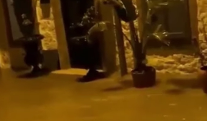 Sokaklar göle döndü