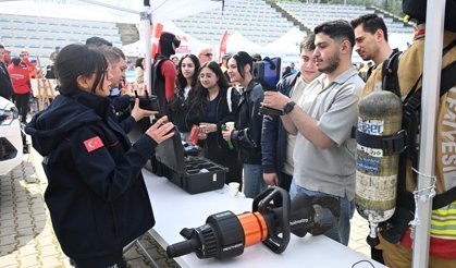 Manisa Büyükşehir’den “Afetlerde İnsan Olmak” Sempozyumuna Destek
