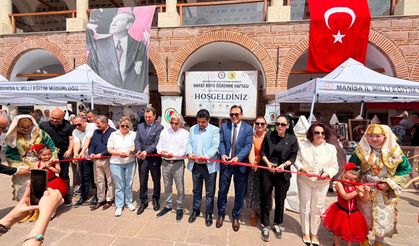 Şehzadeler Halk Eğitimi Merkezi yıl sonu sergisi açıldı