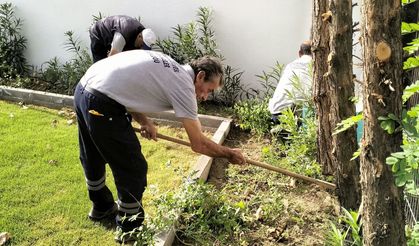 Şehzadeler’de park ve yeşil alanlara bakım