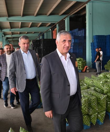 Turgutlu’da Hal Sezonu Dualarla Açıldı
