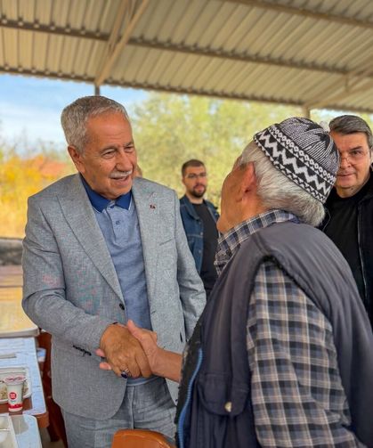Bülent Arınç’tan Manisa’da İki Günlük Ziyaret Programı