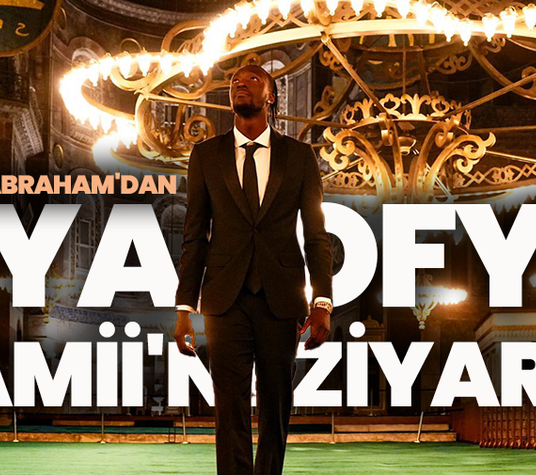 Beşiktaş’ın yıldızı Tammy Abraham, Ayasofya’ya hayran kaldı