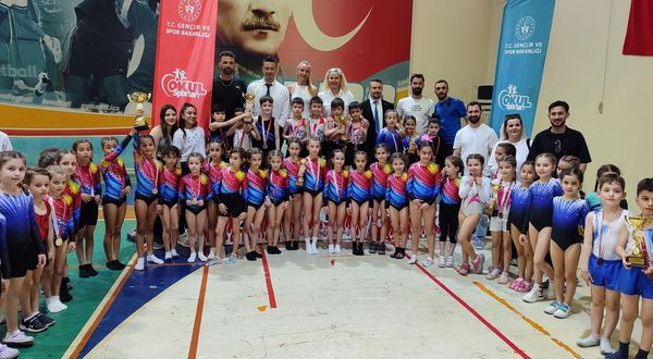 Okul Sporları Artistik Cimnastik İl Birinciliği Yarışmaları yapıldı