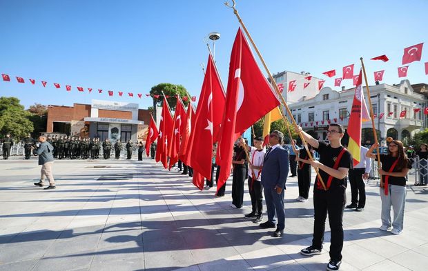 Büyük Zafer’in 104. Yılı Manisa’da Coşkuyla Kutlandı