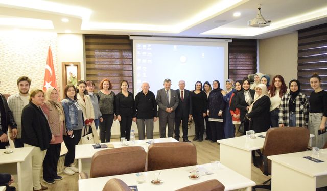 Şehzadeler Sosyal Yardımlaşma ve Dayanışma Vakfı Gönül Yolu Sohbetlerine devam ediyor