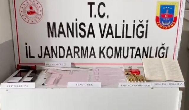 Saruhanlı'da tefecilik ve silah kaçakçılığı operasyonunda 3 şüpheli yakalandı