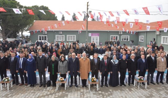 Şehzadeler'de engelsiz eğitim merkezi ve korumalı işyeri törenle açıldı