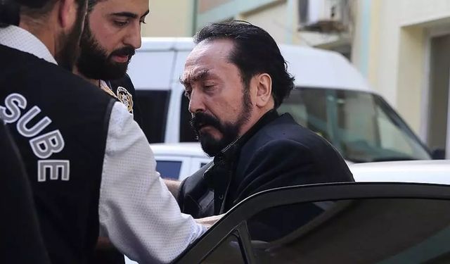 Canavarın adı Adnan Oktar ! Siyasi ayağı da deşifre oluyor!