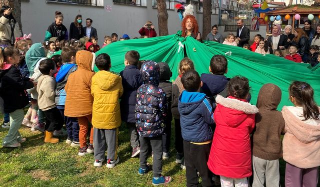 Alaşehir'de ana sınıfı öğrencileri için kütüphane etkinliği