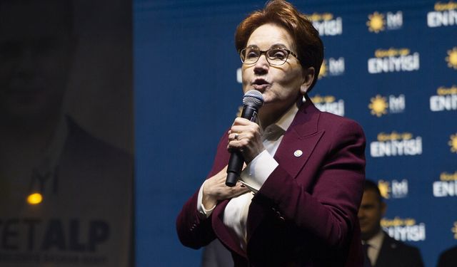 İYİ Parti Genel Başkanı Akşener, seçim çalışmalarını Söke ve Kuşadası'nda sürdürdü