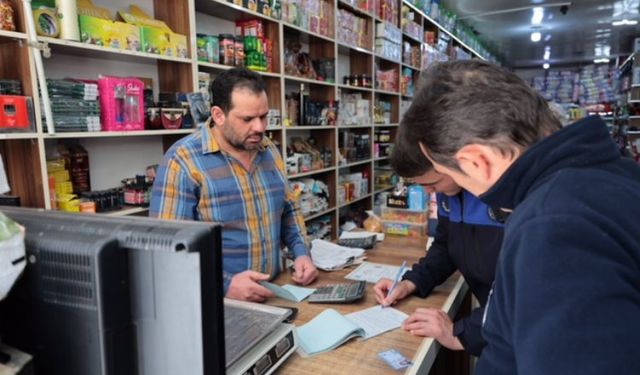 Başkan Arı’nın ilk talimatı arapça tabelaların kaldırılması oldu