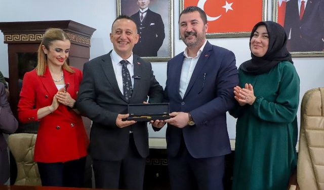 Tokat Turhal'da da devir teslim tamam