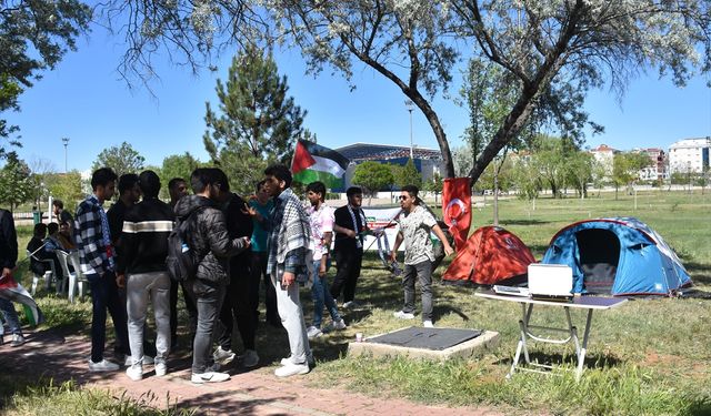 Afyon Kocatepe Üniversitesinde Gazze'ye destek için çadır nöbeti başlatıldı