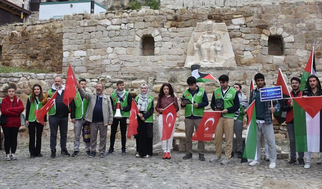 Afyonkarahisar'da üniversite öğrencilerinden Filistin'e destek yürüyüşü