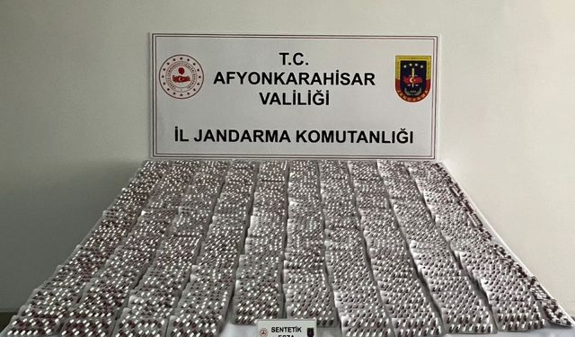 Afyonkarahisar'da uyuşturucu operasyonunda 3 şüpheli tutuklandı