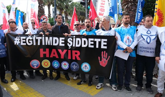 Manisa'da eğitim sendikaları, İstanbul'da okul müdürünün öldürülmesini protesto etti