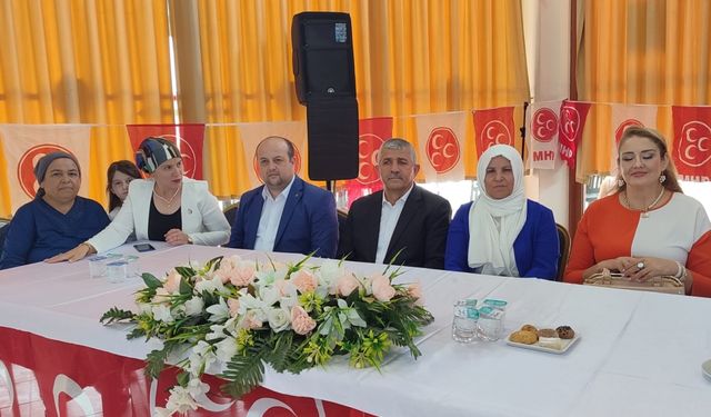 MHP İzmir İl Başkanı Şahin, partisinin Ödemiş'te düzenlediği Anneler Günü etkinliğine katıldı