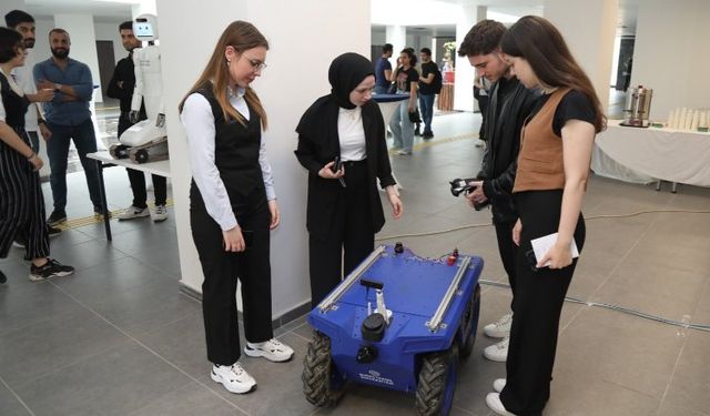 BTÜ'de Robot Günleri gerçekleştirildi