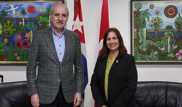 TBMM Başkanı Kurtulmuş Havana'ya geçti