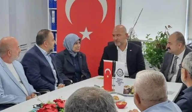 Ak Parti Milletvekili Süleyman Soylu’dan Ümraniye Esnaf ve Sanatkarlar Odası’na ziyaret