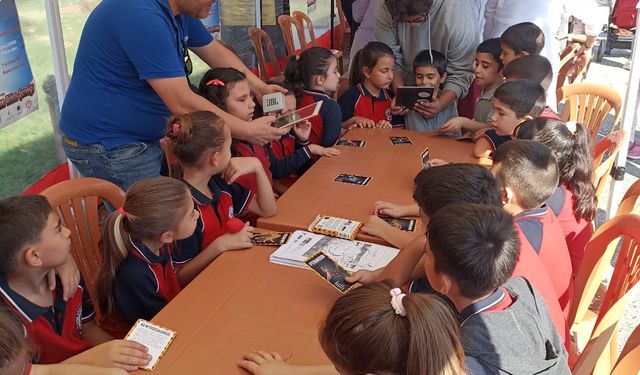 Yunusemre bilim şenliği yoğun ilgi gördü